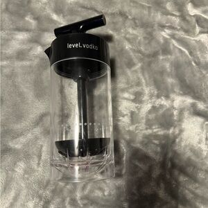 Black and Clear Level Vodka Diffuser